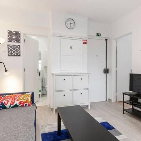 Beautiful 1 Bedroom Apartment Near Benfica Lisbon Exterior photo
