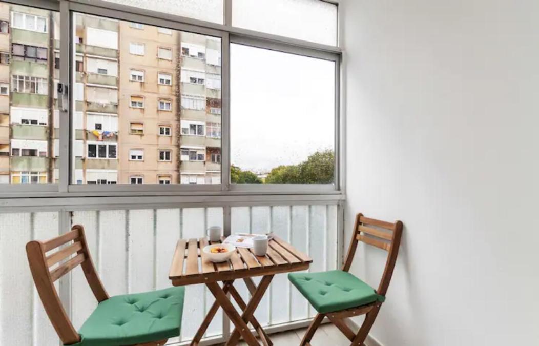 Beautiful 1 Bedroom Apartment Near Benfica Lisbon Exterior photo
